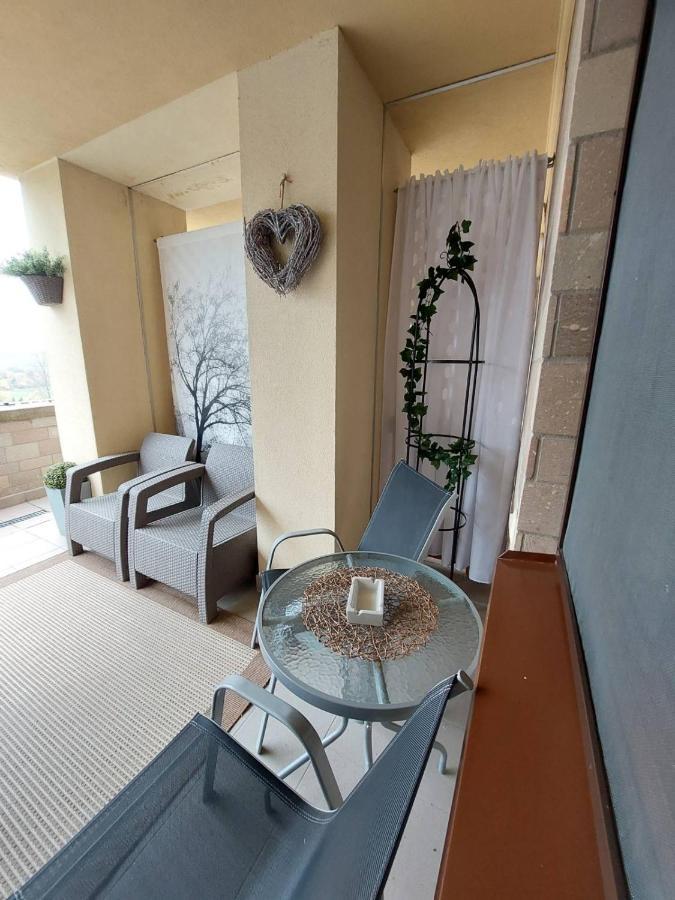 Gyogyvoelgy Apartman Egerszalok Ngoại thất bức ảnh